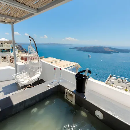 Katris 3* Fira (Santorini)