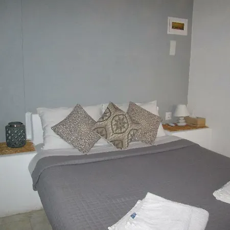 Katris Fira (Santorini)