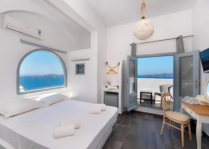 Alojamento de Acomodação e Pequeno-almoço Katris 3*