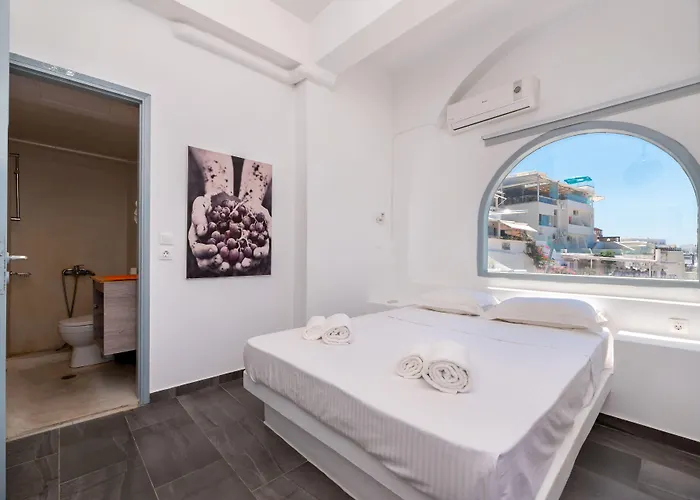 Couette-café Katris Fira (Santorini)